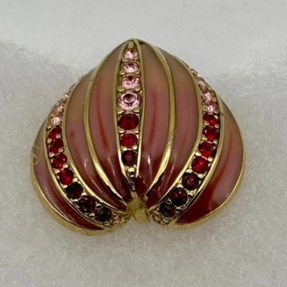 Vintage Monet Heart Shaped Pin Brooch Pin, Enamel With Pink and Ruby Rhinestones - Picture 4 of 10